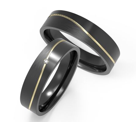 Un buon prezzo. Fede nuziale in titanio nero opaco e lucido con zirconi incastonati in oro giallo ondulato e simboli personalizzati in linea