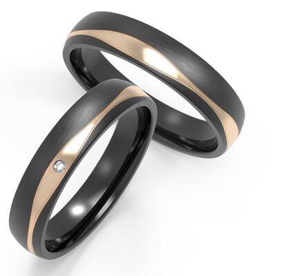 Buen precio Acero inoxidable negro mate con forma única de oro K incrustado anillo de pareja de zircón en línea