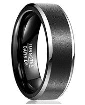 Harga yang bagus Man Ring Perhiasan Ring Tungsten Hitam sederhana untuk Pernikahan dan pertunangan on line