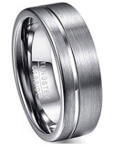 Harga yang bagus Tungsten Karbida Perhiasan Pria Band Cincin dengan sederhana dan Matt Finish Sampel Membuat Layanan on line