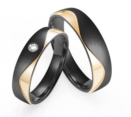 Un buon prezzo. Fabbrica di Guangdong Ingrosso Anelli da sposa di zirconio e titanio in oro nero e 14K e gioielli da uomo senza sbiadimento Anelli da sposa da sposa da uomo in linea