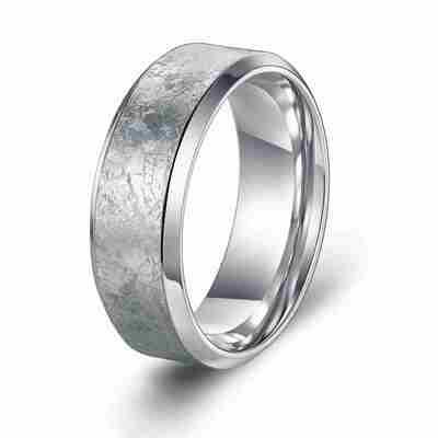 Good price Frosted Pattern Hypoallergenic Scratch Resistant Titanium Wedding Band for Men's Jewelry online